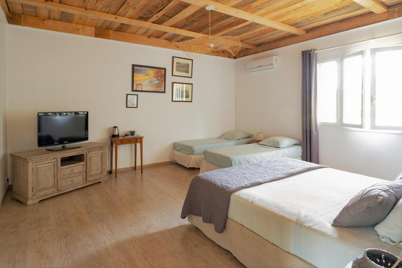 Mas Des Prevots B&B Noves Exterior foto